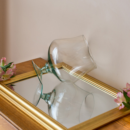 Szklany wazon na nodze ELLA H:21cm D:18cm